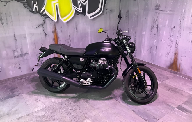 Moto Guzzi V7