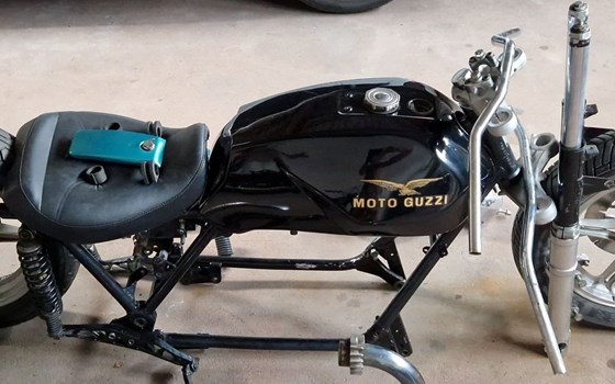 Gebrauchtmotorrad Moto Guzzi 1000 SP 2 - Bild 11