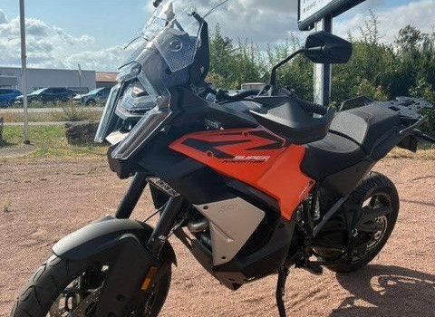 Gebrauchtmotorrad KTM 1390 Super Adventure S EVO - Bild 9