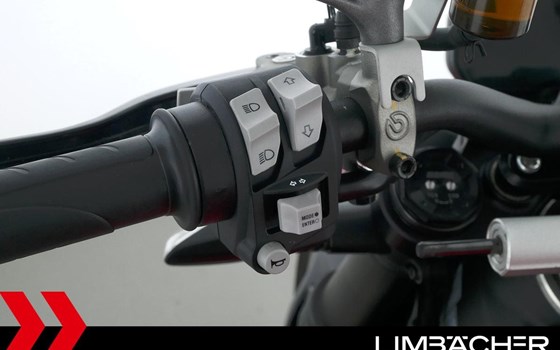 Gebrauchtmotorrad Ducati Streetfighter V2 - Bild 20