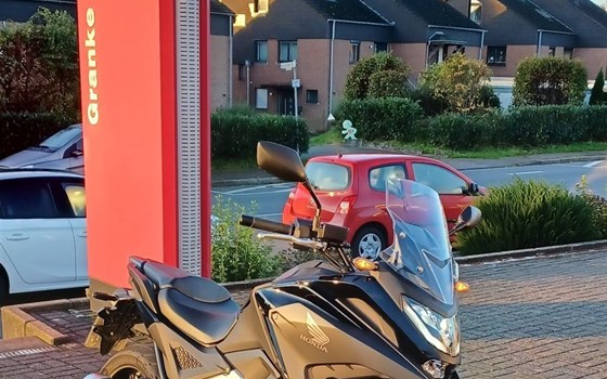 Gebrauchtmotorrad Honda NC750X - Bild 3