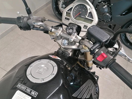 Honda CB 600 F Hornet (schwarz) - Bild 5