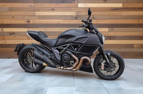 Ducati Diavel 1200