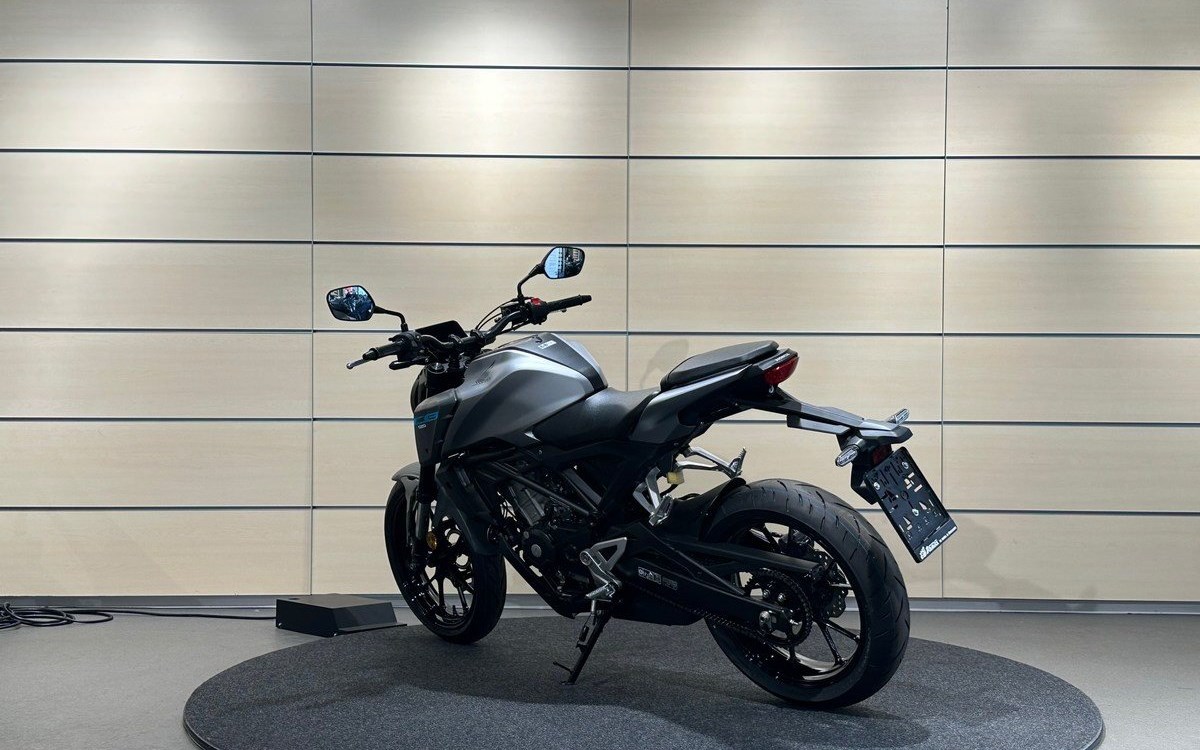Angebot Honda CB125R