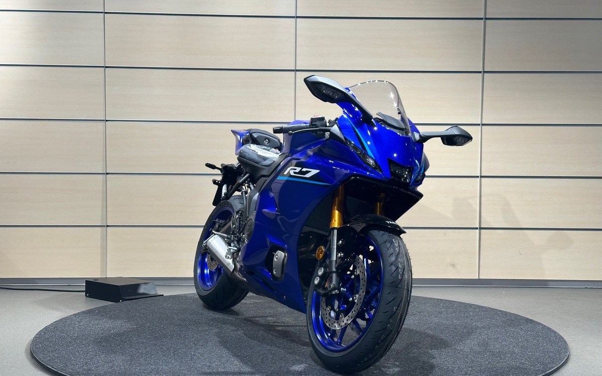 Angebot Yamaha R7