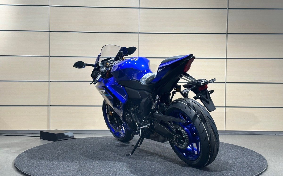 Angebot Yamaha R7