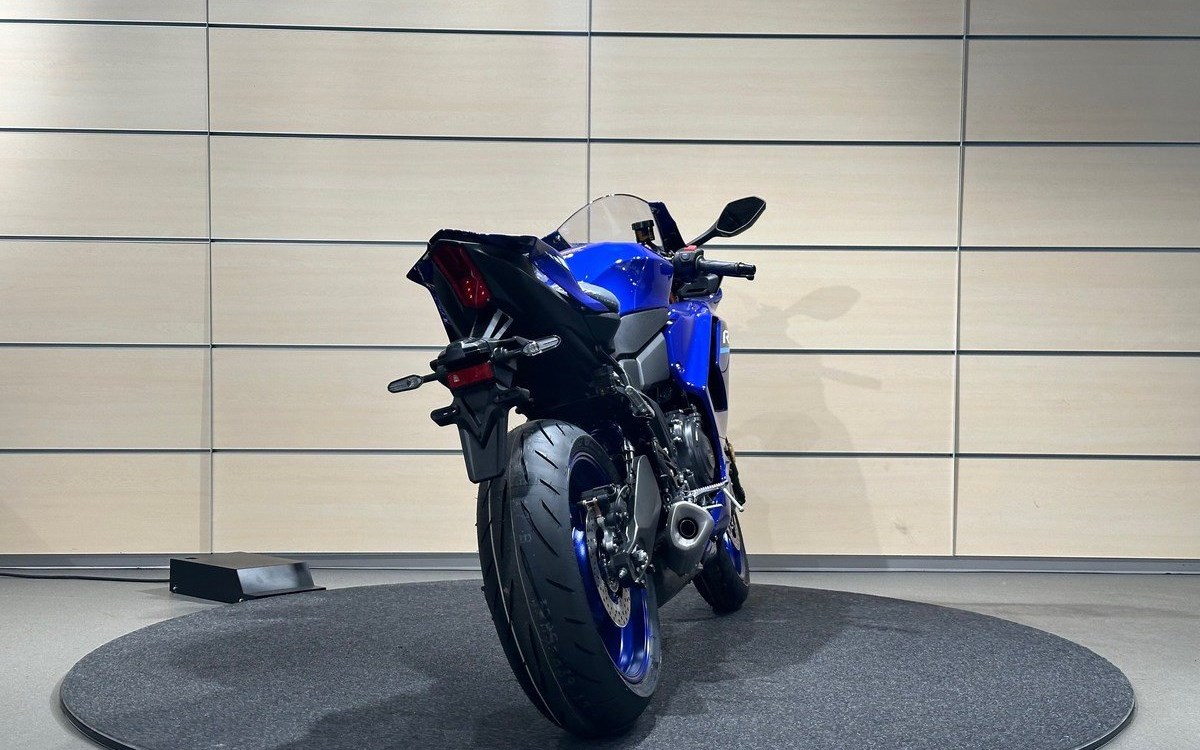 Angebot Yamaha R7
