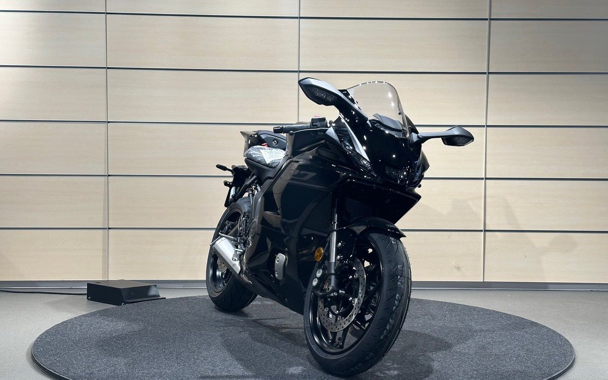 Angebot Yamaha R7