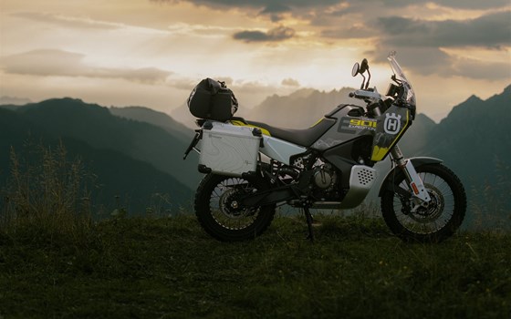 Neufahrzeug Husqvarna Norden 901 Expedition - Bild 7