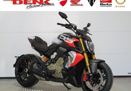 Neumotorrad Ducati Diavel V4
