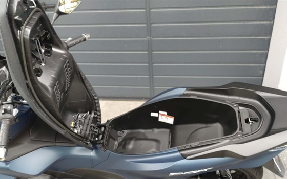 Gebrauchtmotorrad Honda PCX125 - Bild 9