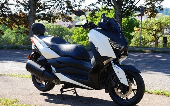 Gebrauchtmotorrad Yamaha XMAX 300 - Bild 1