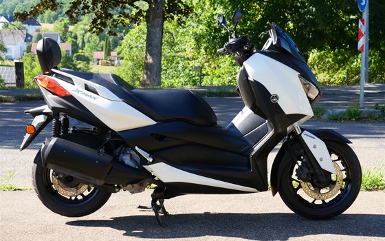 Gebrauchtmotorrad Yamaha XMAX 300 - Bild 4