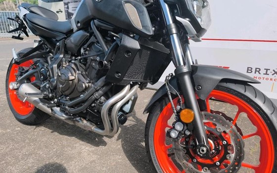 Gebrauchtmotorrad Yamaha MT-07 - Bild 9