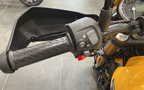 Gebrauchtmotorrad Triumph Scrambler 400 XC - Bild 6