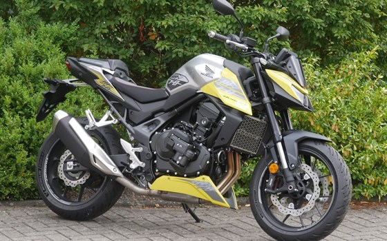 Gebrauchtmotorrad Honda CB750 Hornet E-Clutch - Bild 2
