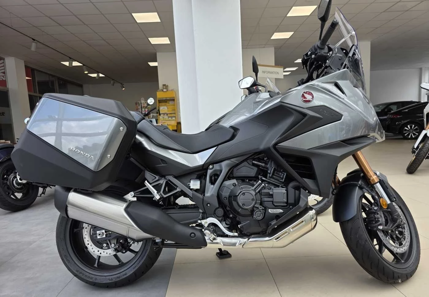 Honda NT1100 DCT