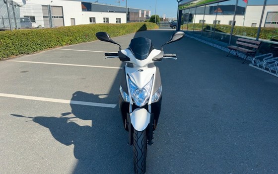 Gebrauchtmotorrad Kymco Agility City 125 - Bild 2
