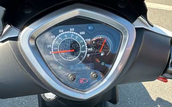 Gebrauchtmotorrad Kymco Agility City 125 - Bild 9