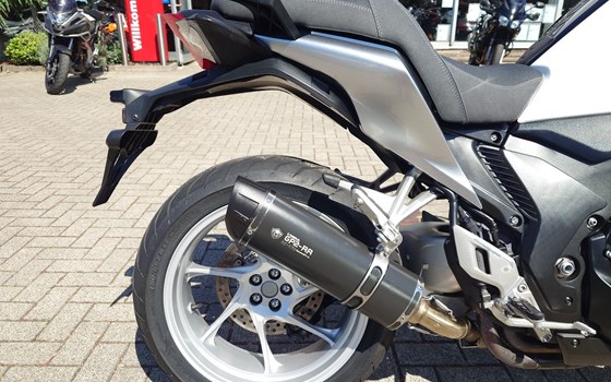 Gebrauchtmotorrad Honda VFR1200 FD - Bild 2