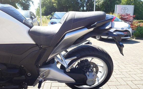 Gebrauchtmotorrad Honda VFR1200 FD - Bild 8