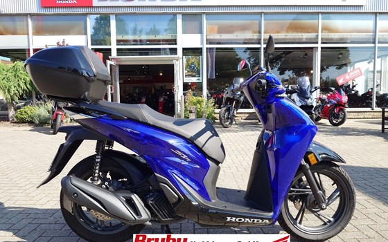 Gebrauchtmotorrad Honda SH125i - Bild 1