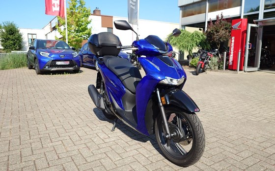 Gebrauchtmotorrad Honda SH125i - Bild 2