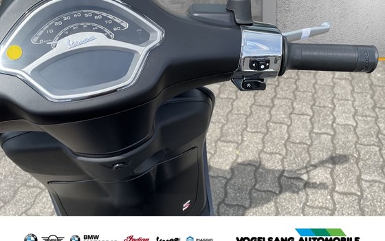 Neufahrzeug Vespa Primavera 125 Sport - Bild 7