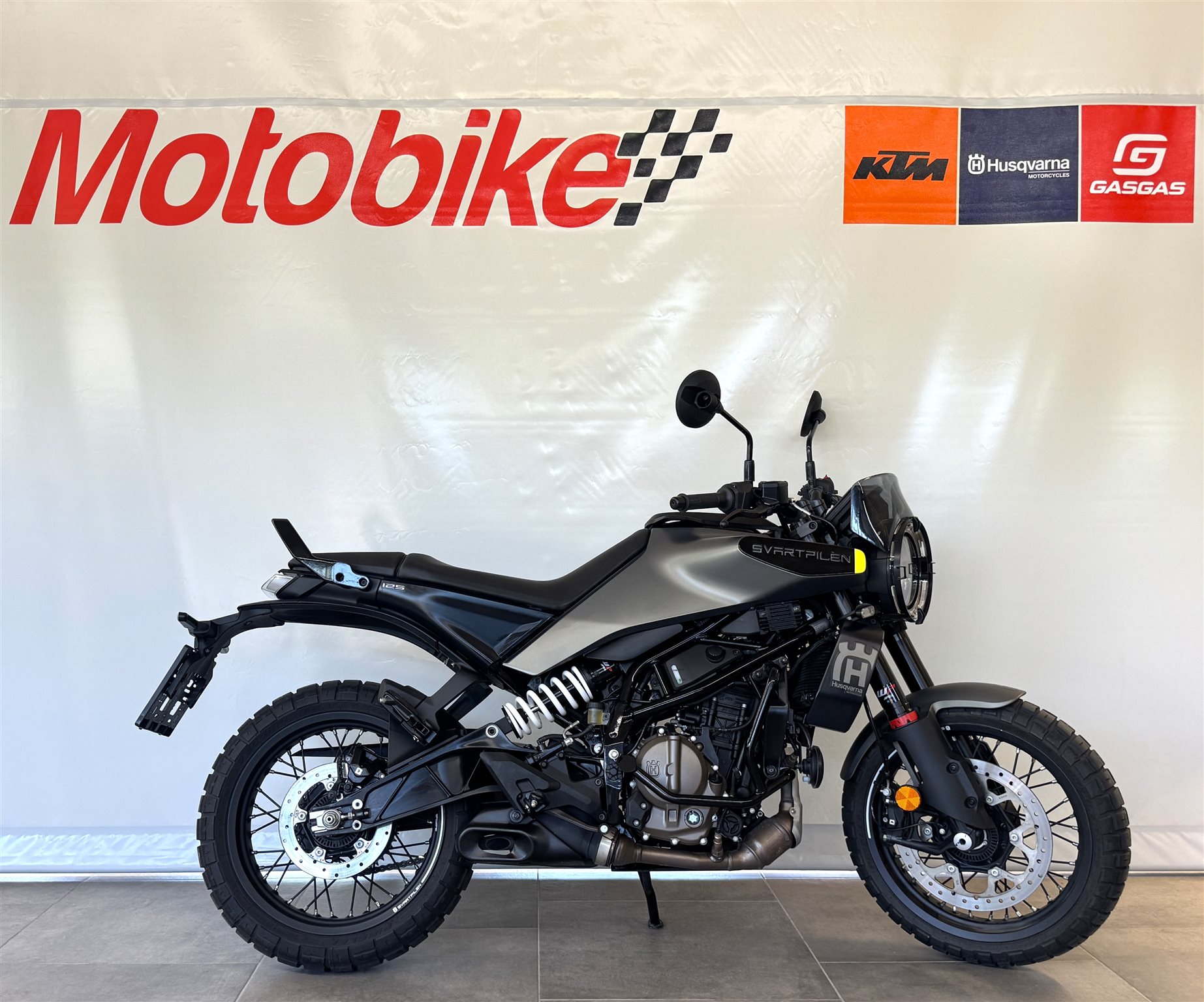 Husqvarna Svartpilen 125