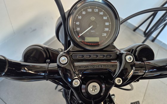 Gebrauchtmotorrad Harley-Davidson Sportster XL 1200X Forty-Eight - Bild 11