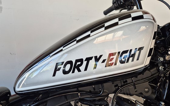 Gebrauchtmotorrad Harley-Davidson Sportster XL 1200X Forty-Eight - Bild 12