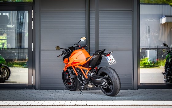 Gebrauchtmotorrad KTM 1390 Super Duke R - Bild 3