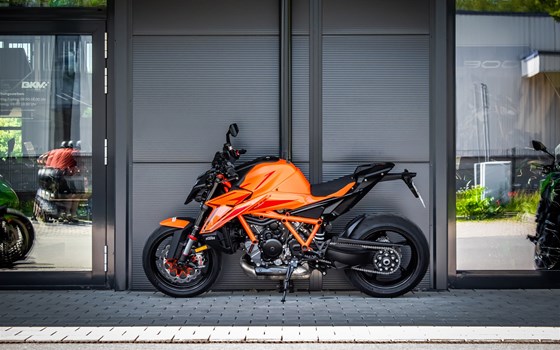 Gebrauchtmotorrad KTM 1390 Super Duke R - Bild 4