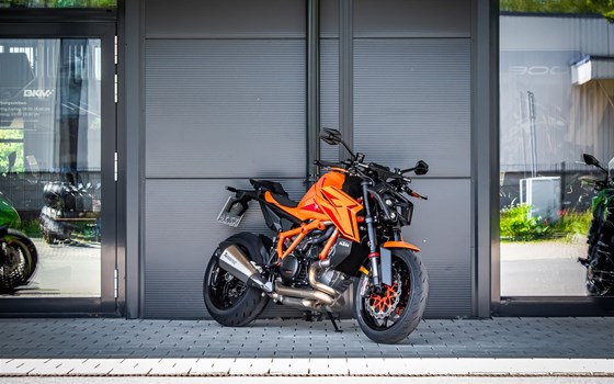 Gebrauchtmotorrad KTM 1390 Super Duke R - Bild 6