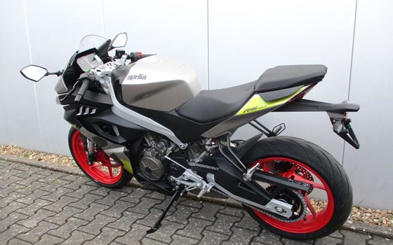 Neufahrzeug Aprilia RS 457 - Bild 10