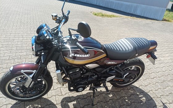 Gebrauchtmotorrad Kawasaki Z900 RS - Bild 2