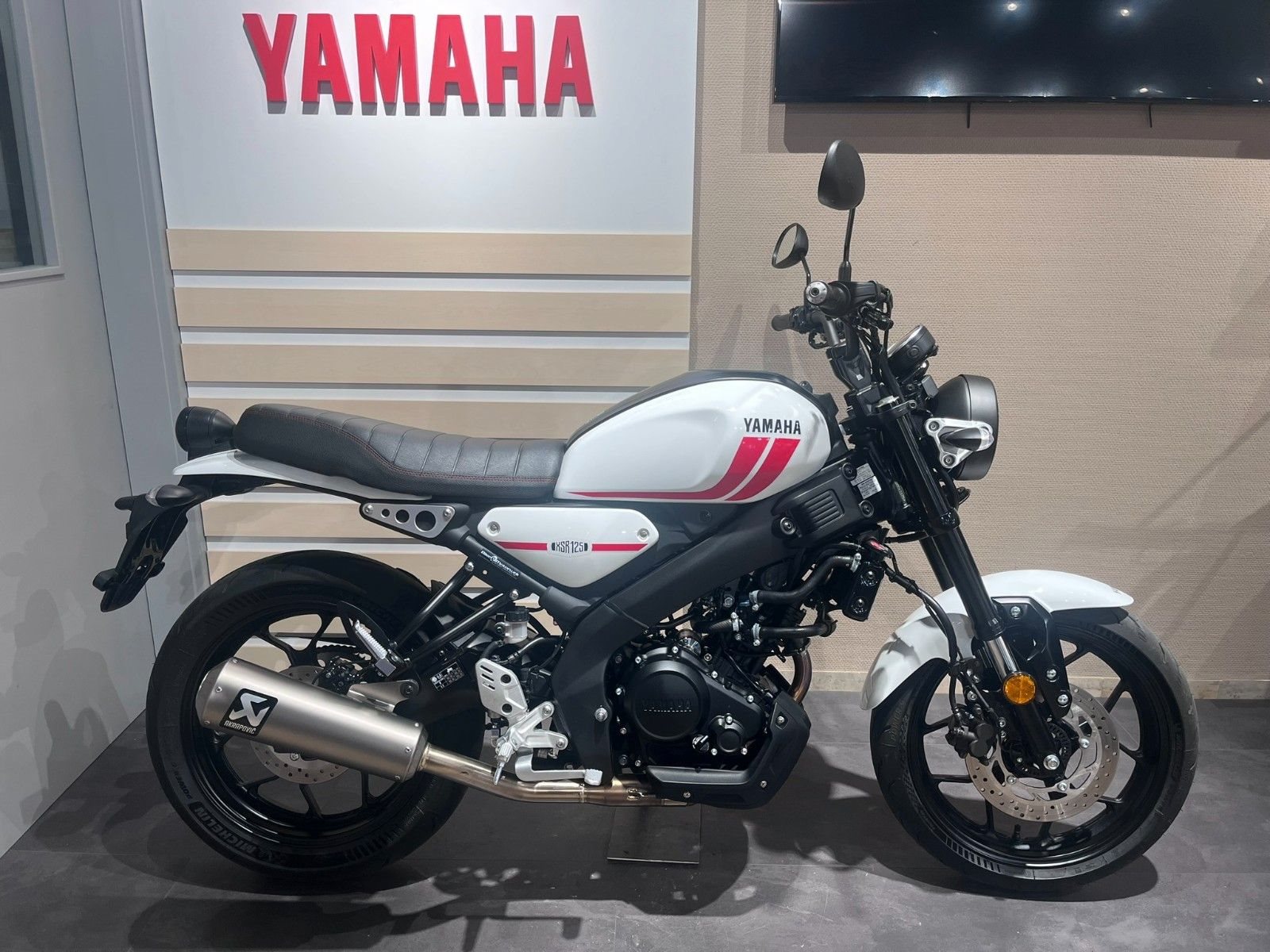 Yamaha XSR125