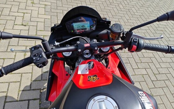 Gebrauchtmotorrad Aprilia Tuono 660 - Bild 2