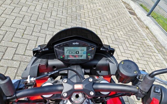 Gebrauchtmotorrad Aprilia Tuono 660 - Bild 4