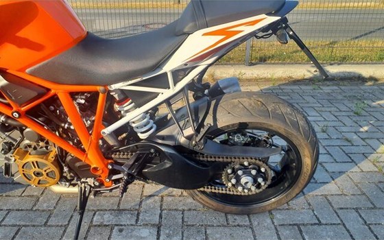 Gebrauchtmotorrad KTM 1290 Super Duke R - Bild 9