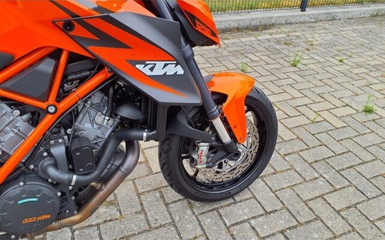 Gebrauchtmotorrad KTM 1290 Super Duke R - Bild 12