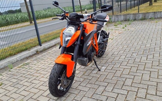 Gebrauchtmotorrad KTM 1290 Super Duke R - Bild 17