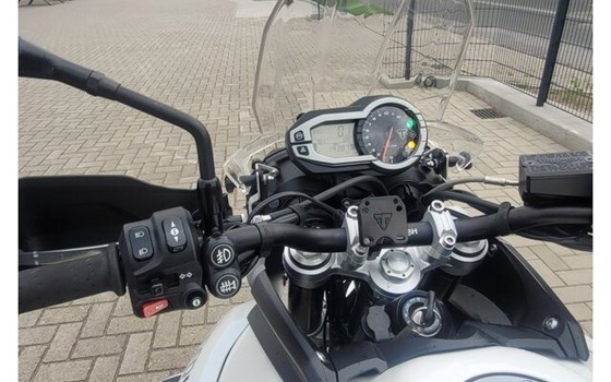 Gebrauchtmotorrad Triumph Tiger 800 XRT - Bild 19