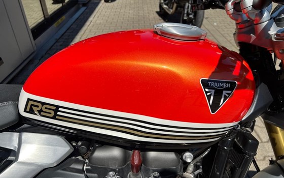 Gebrauchtmotorrad Triumph Speed Twin 1200 RS - Bild 5