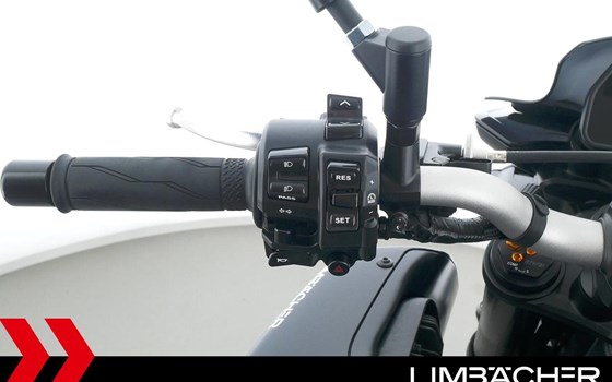 Gebrauchtmotorrad Yamaha MT-10 - Bild 19