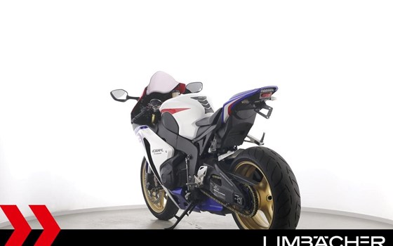 Gebrauchtmotorrad Honda CBR1000RR Fireblade - Bild 7