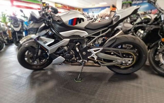 Gebrauchtmotorrad BMW M 1000 R - Bild 1