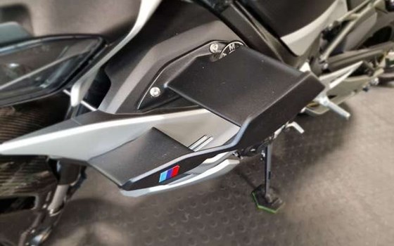 Gebrauchtmotorrad BMW M 1000 R - Bild 8