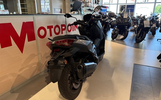 Gebrauchtmotorrad Yamaha XMAX 300 - Bild 9