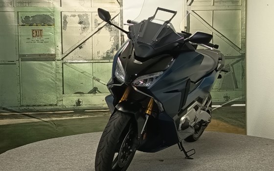Gebrauchtmotorrad Honda Forza 750 - Bild 1
